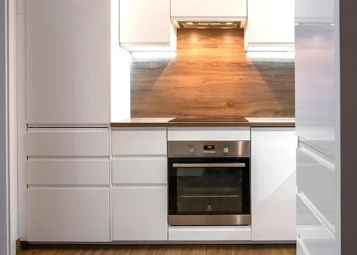 Apartment Blue Pearl 2 Rooms Down Town 4 Persons Balcony Free Parking