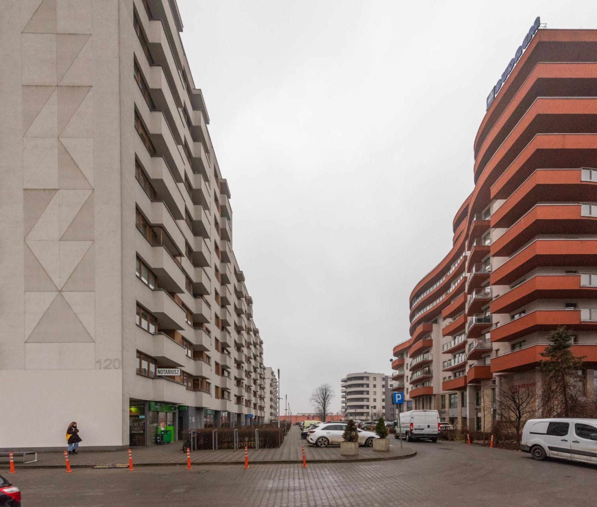 Blue Pearl 2 Down Town 4 Persons Balcony Free Parking Apartment